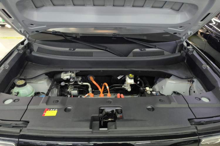 Used Baojun Spark 2024 Flagship Edition Engine Bay