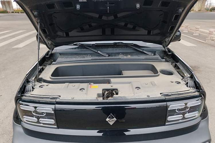 Used Baojun Spark 2024 Flagship Edition Engine Bay