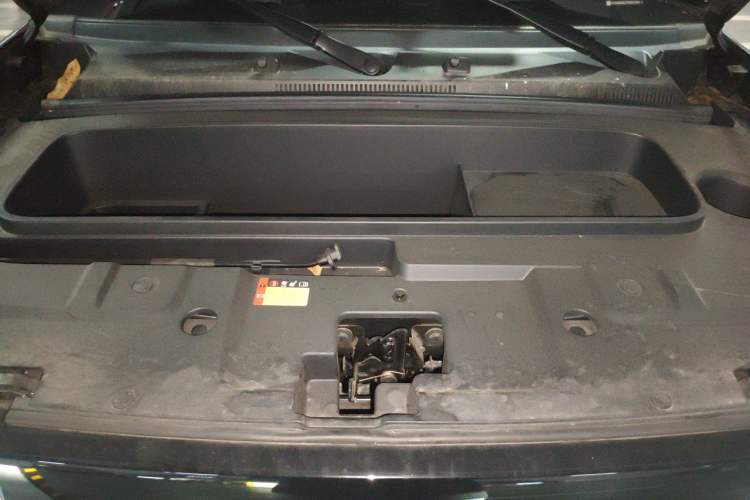 Used Baojun Spark 2024 Intelligent Premium Edition Engine Bay