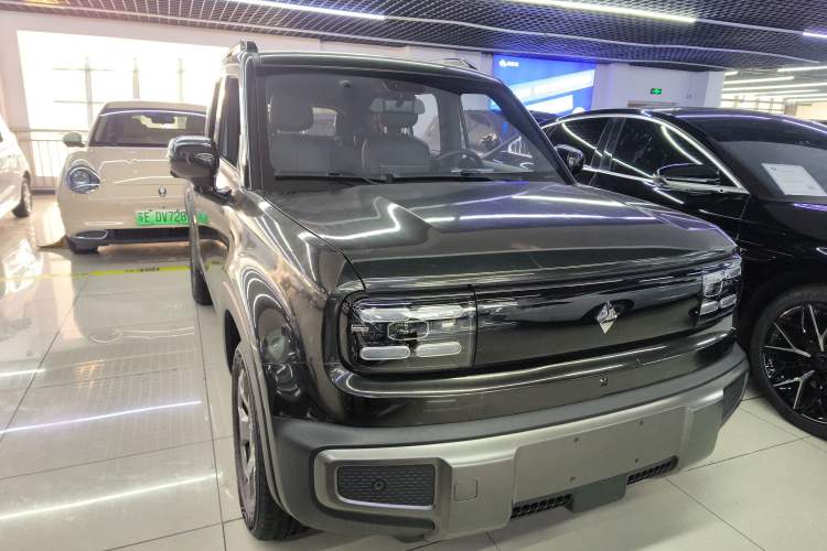 Used Baojun Spark 2024 Flagship Edition Front Right 45 Deg