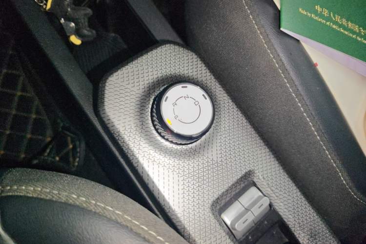 Used Baojun Spark 2024 Intelligent Premium Edition Gear Lever