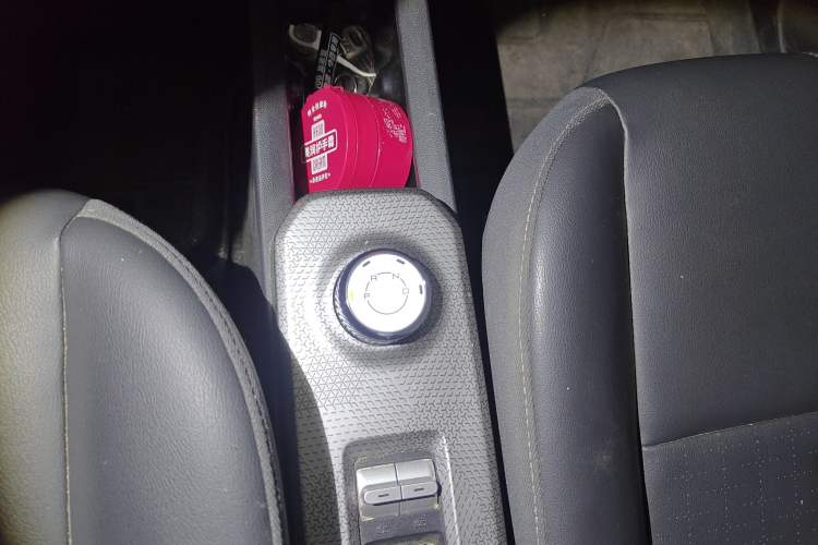Used Baojun Spark 2024 Intelligent Premium Edition Gear Lever