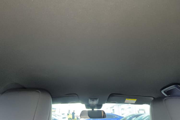 Used Baojun Spark 2024 Flagship Edition Headliner