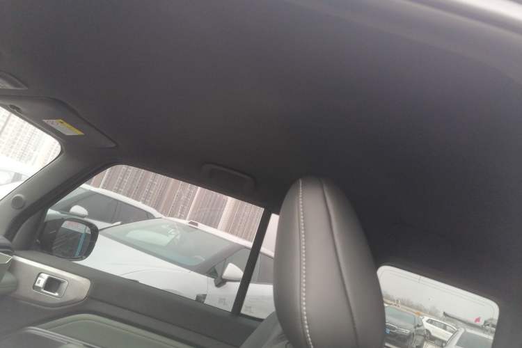 Used Baojun Spark 2024 Flagship Edition Headliner