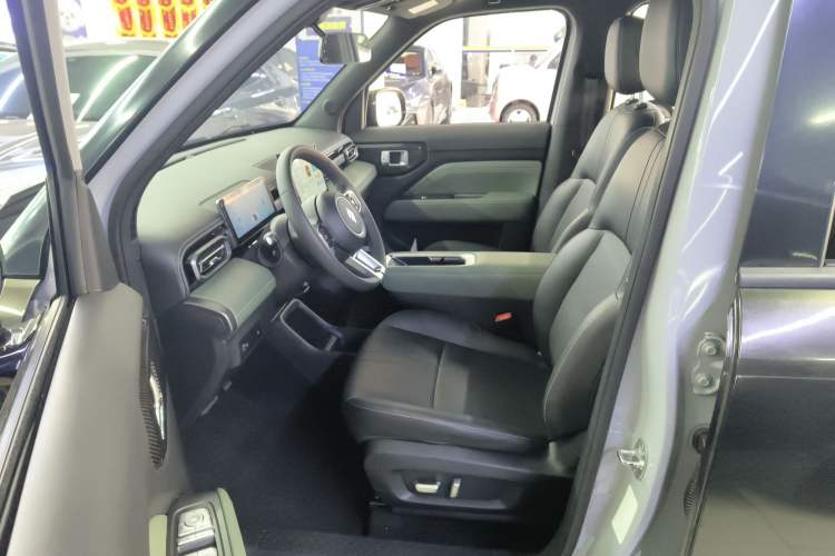 Used Baojun Spark 2024 Flagship Edition Left Front Seat