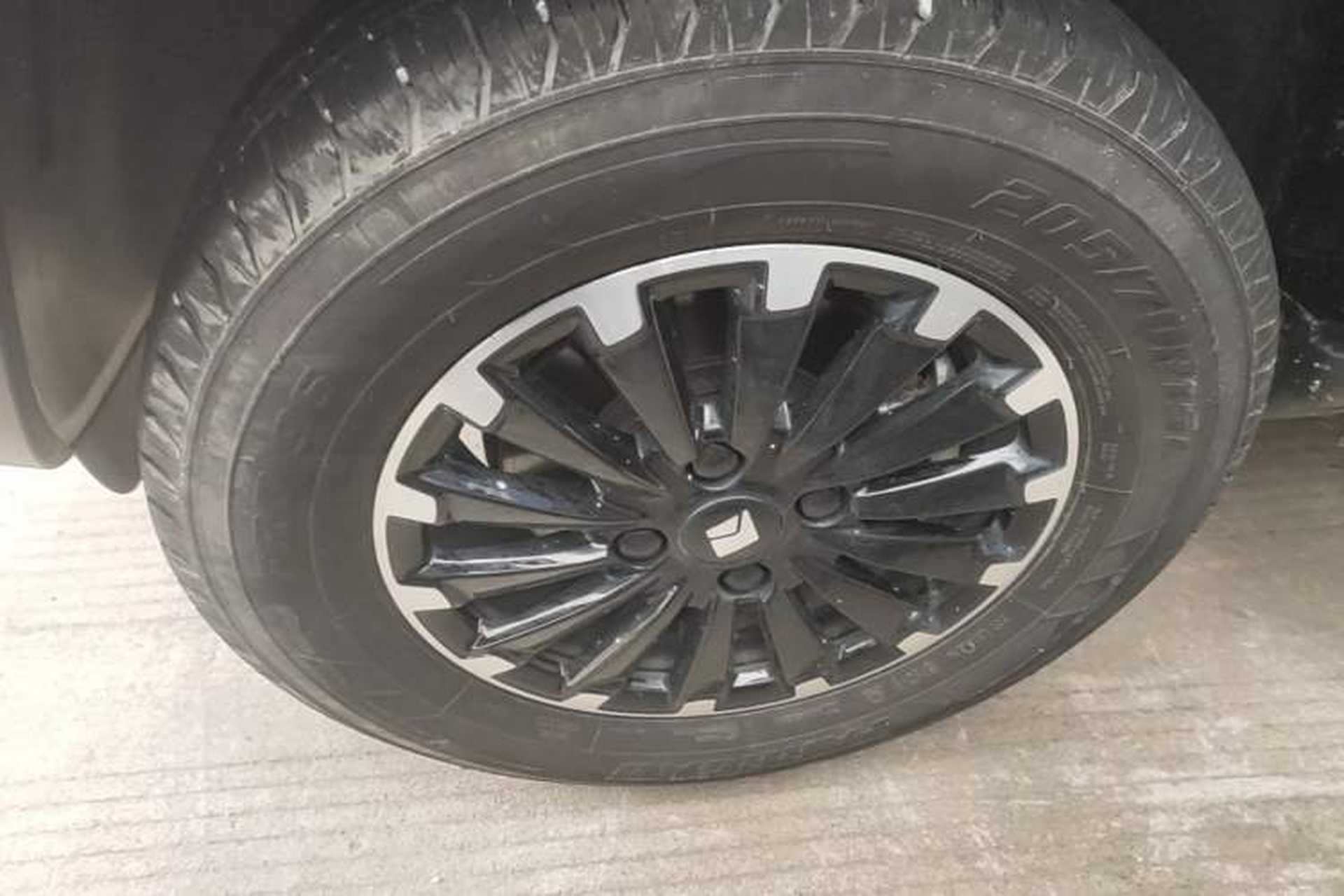 Used Baojun Spark 2024 Flagship Edition Left Front Wheel Hub