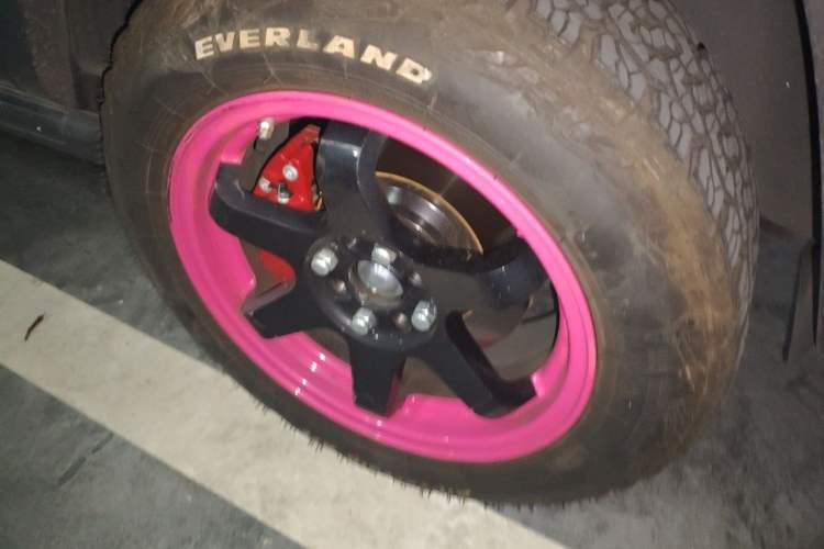 Used Baojun Spark 2024 Intelligent Premium Edition Right Front Wheel Hub