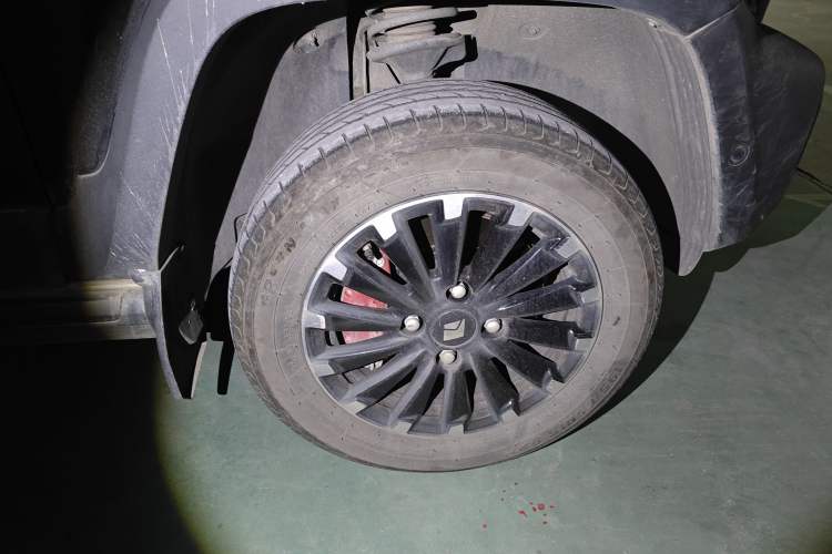 Used Baojun Spark 2024 Intelligent Premium Edition Right Front Wheel Hub
