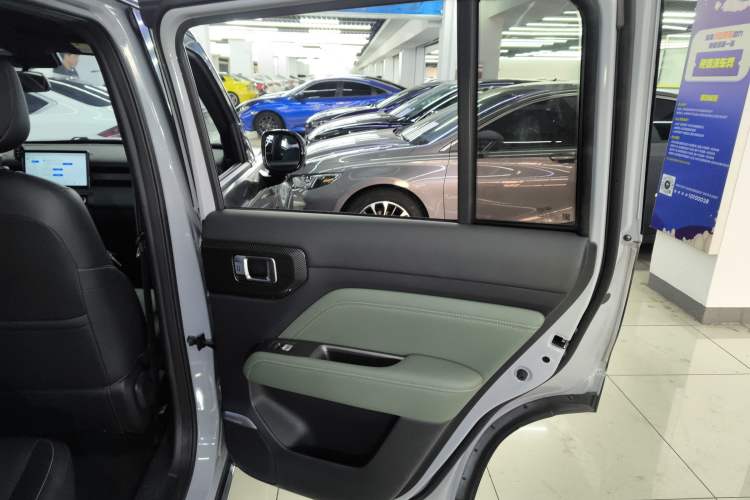 Used Baojun Spark 2024 Flagship Edition Right Rear Door Interior