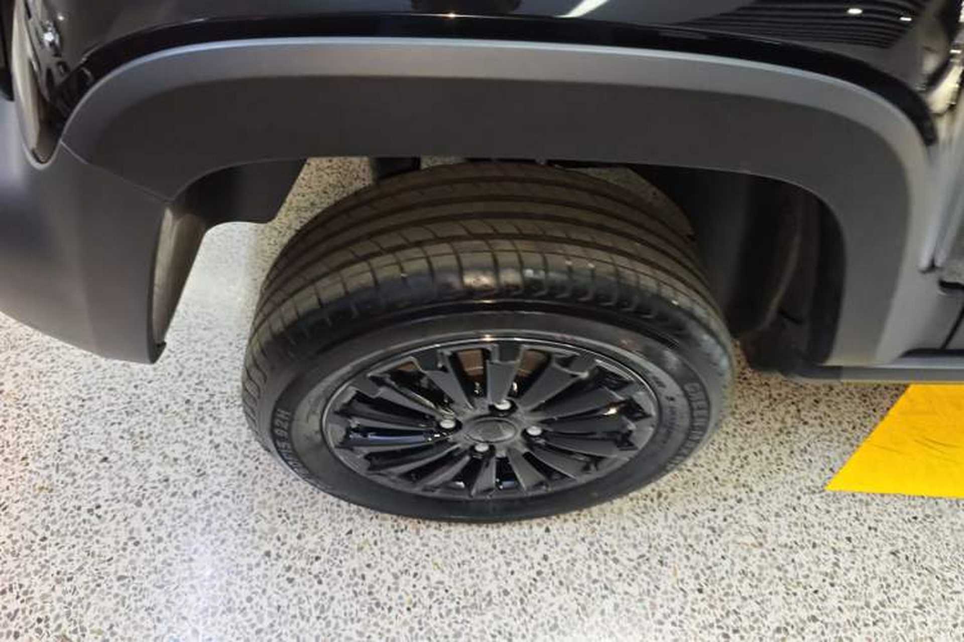 Used Baojun Spark 2024 Flagship Edition Right Rear Wheel Hub