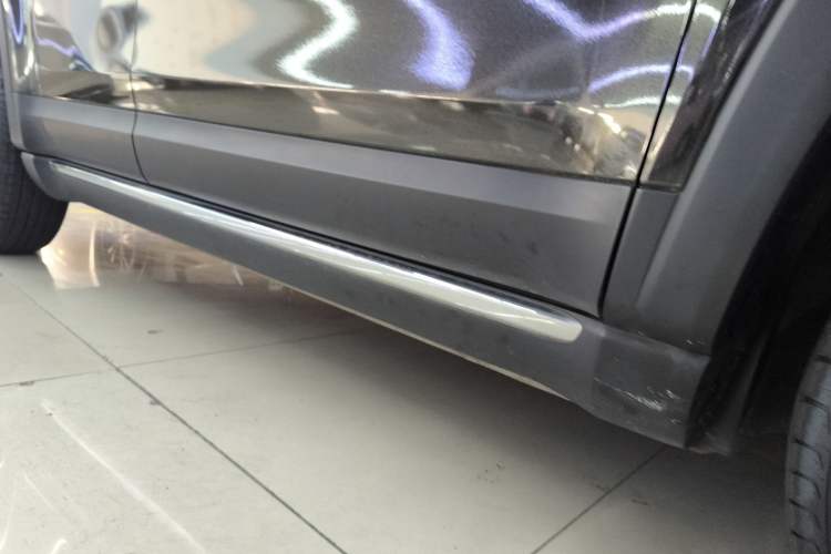 Used Baojun Spark 2024 Flagship Edition Right Side Sill