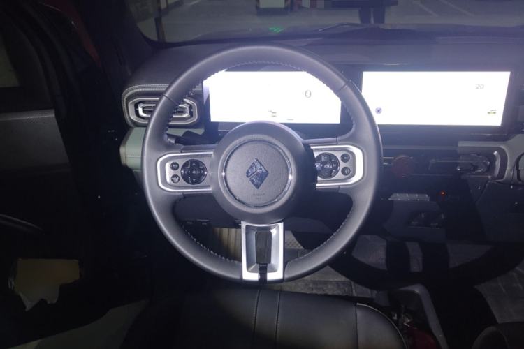 Used Baojun Spark 2024 Intelligent Premium Edition Steering Wheel