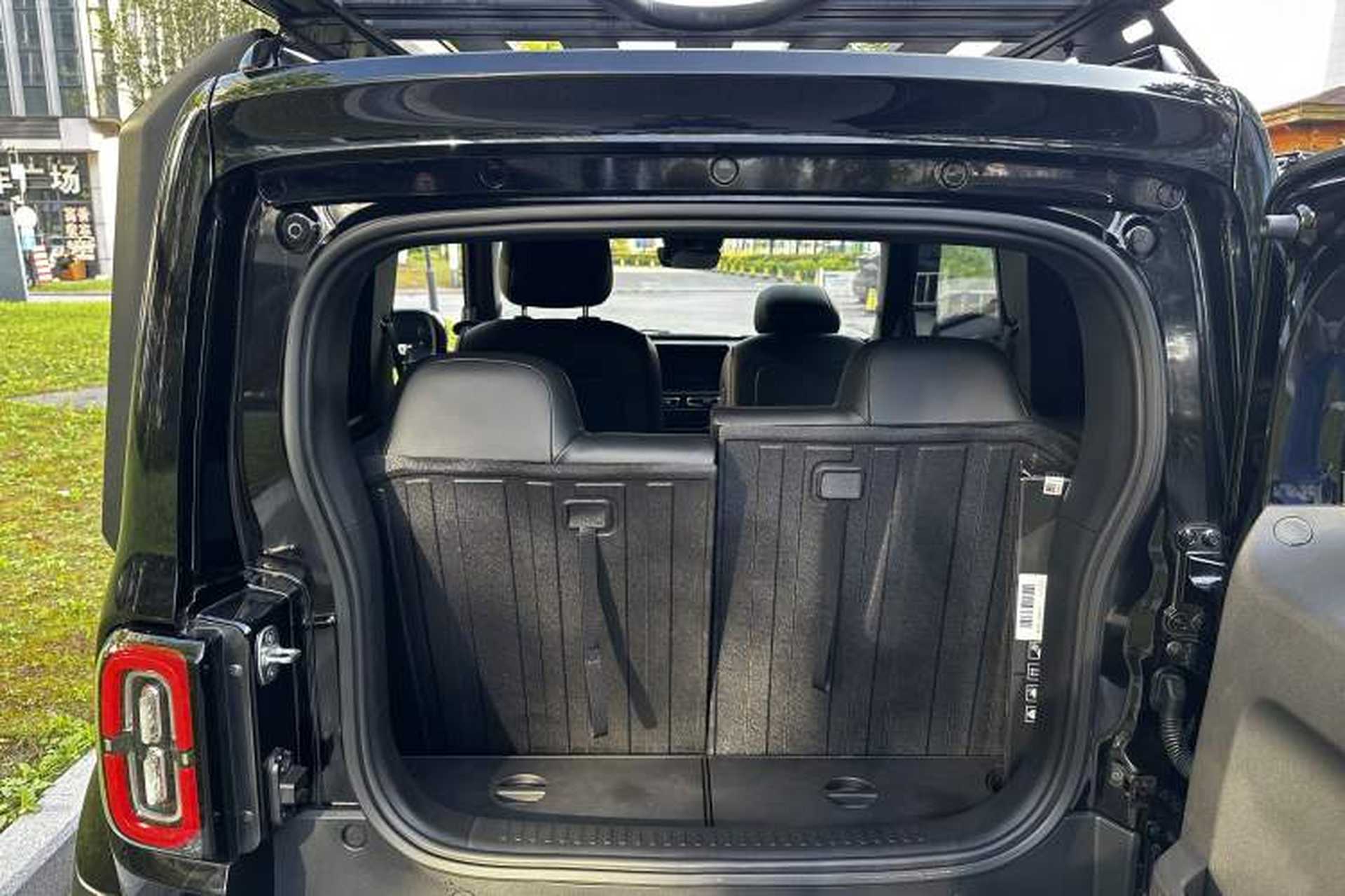 Used Baojun Spark 2024 Flagship Edition Trunk