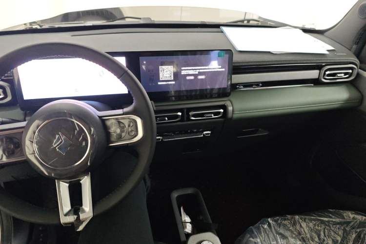 Used Baojun Spark 2024 Flagship Edition Center Console