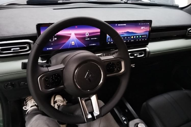 Used Baojun Spark 2024 Flagship Edition Center Console