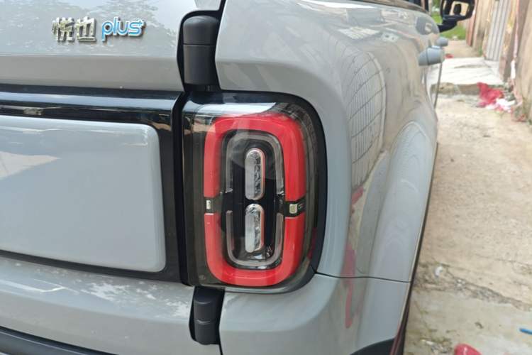 Used Baojun Spark 2024 Flagship Edition Exterior 3
