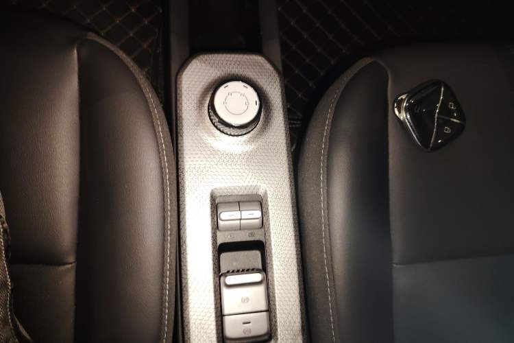 Used Baojun Spark 2024 Flagship Edition Gear Lever