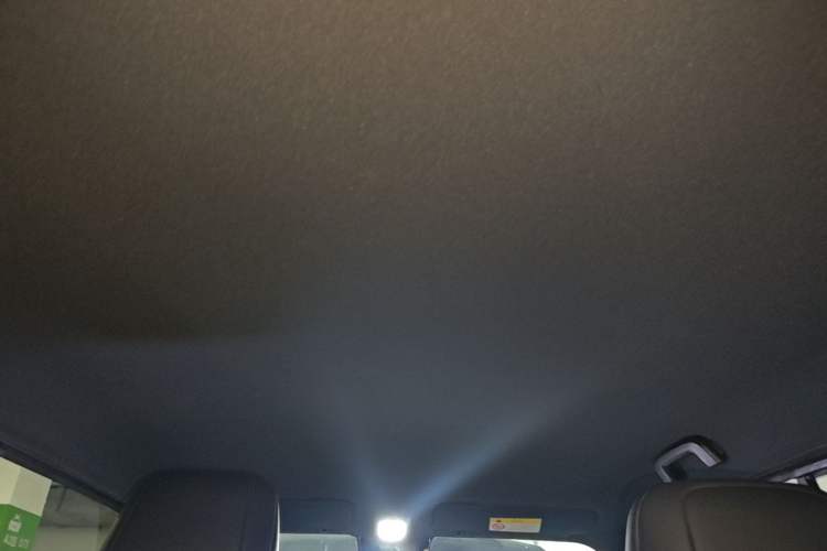 Used Baojun Spark 2024 Flagship Edition Headliner