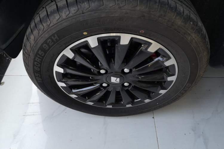 Used Baojun Spark 2024 Intelligent Premium Edition Left Front Wheel Hub