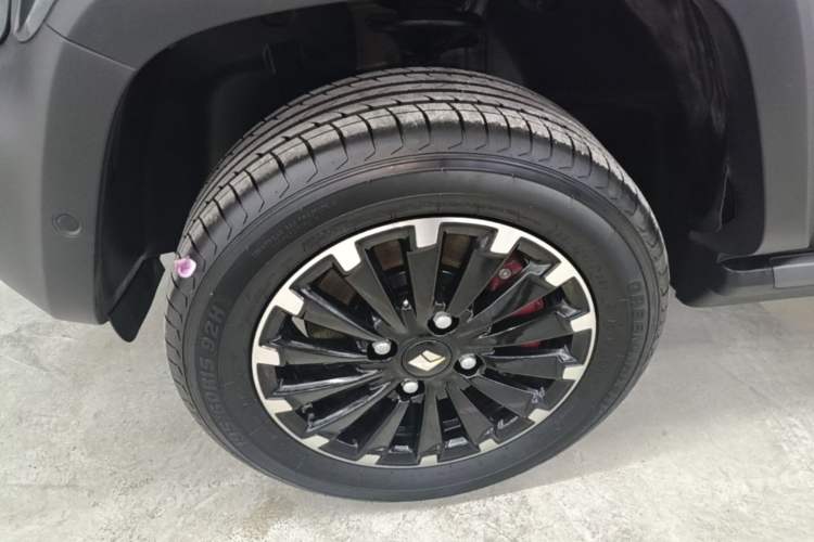 Used Baojun Spark 2024 Intelligent Premium Edition Left Front Wheel Hub