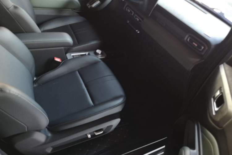 Used Baojun Spark 2024 Intelligent Premium Edition Right Front Seat