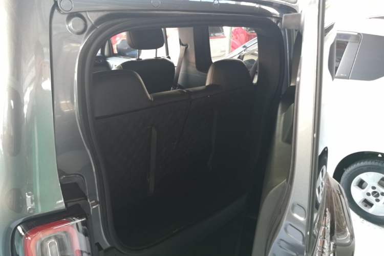 Used Baojun Spark 2024 Intelligent Premium Edition Trunk