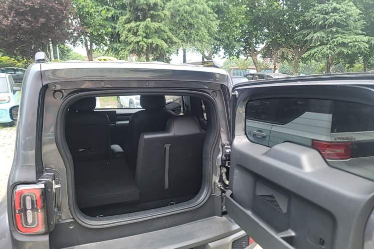 Used Baojun Spark 2024 Flagship Edition Trunk