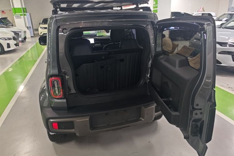 Used Baojun Spark 2024 Flagship Edition Trunk