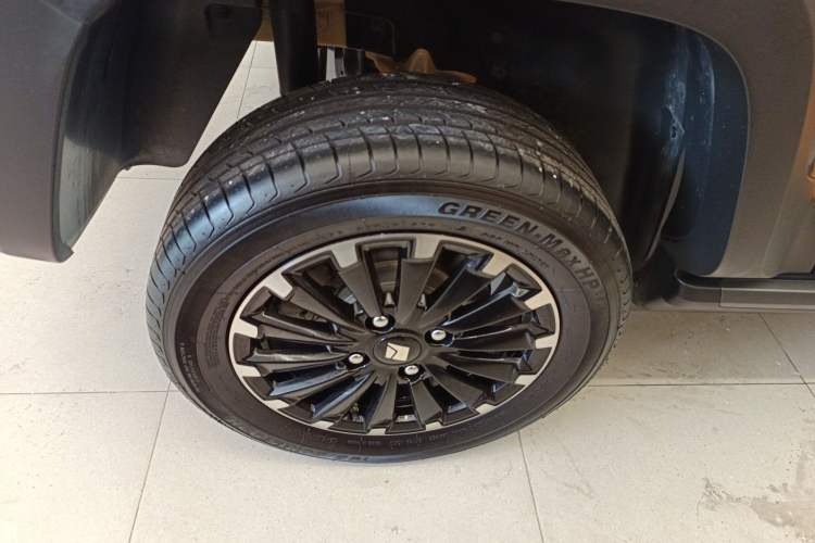 Used Baojun Spark 2024 Flagship Edition Exterior 8