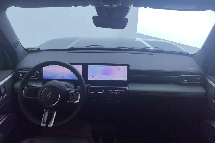 Used Baojun Spark 2024 Flagship Edition Center Console
