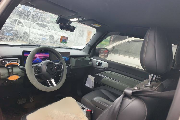 Used Baojun Spark 2024 Flagship Edition Interior 2