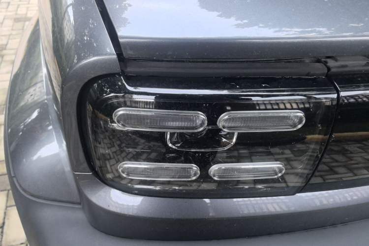 Used Baojun Spark 2024 Flagship Edition Right Front Headlight