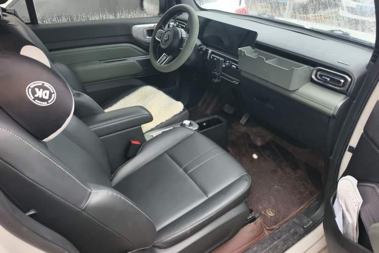 Used Baojun Spark 2024 Flagship Edition Right Front Seat