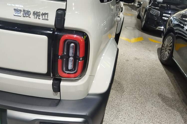 Used Baojun Spark 2024 Flagship Edition Exterior 3