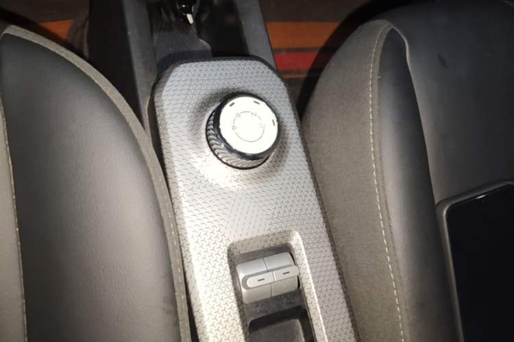 Used Baojun Spark 2024 Flagship Edition Gear Lever