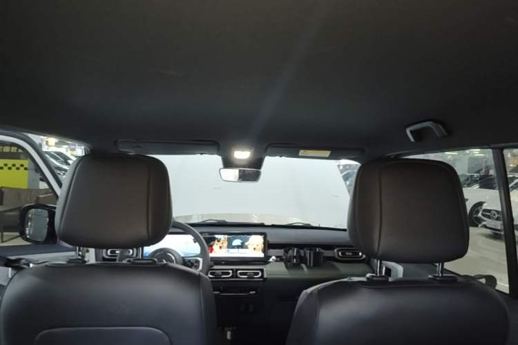 Used Baojun Spark 2024 Flagship Edition Headliner