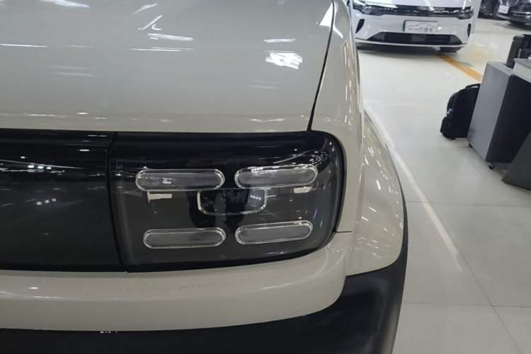 Used Baojun Spark 2024 Flagship Edition Left Front Headlight