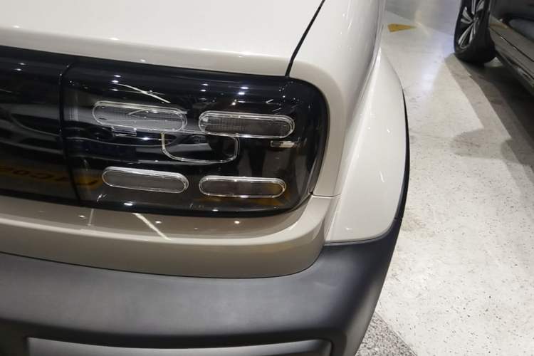 Used Baojun Spark 2024 Flagship Edition Left Front Headlight