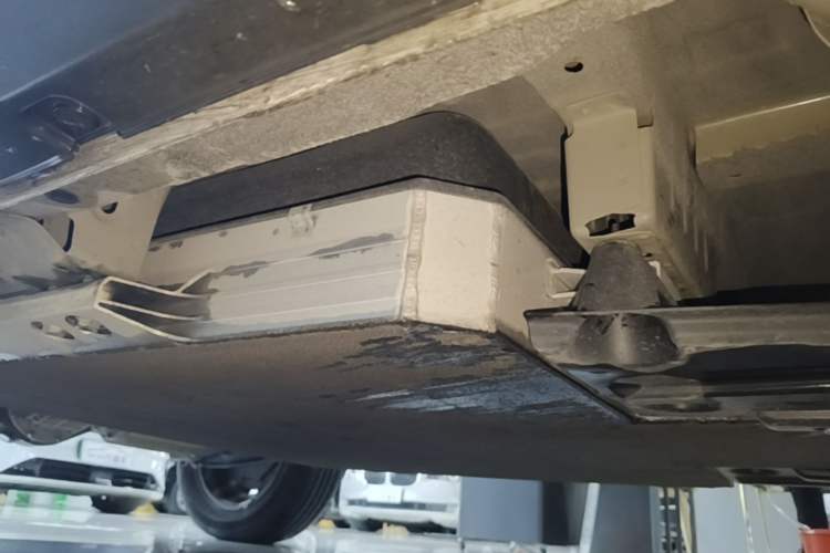 Used Baojun Spark 2024 Flagship Edition Right Side Sill