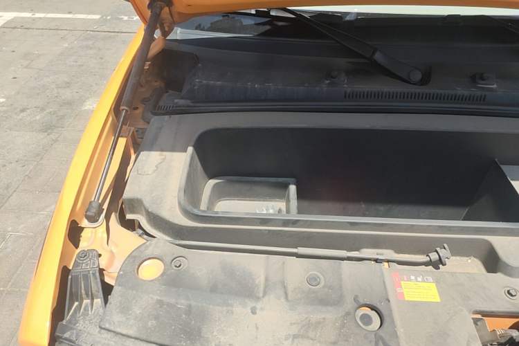 Used Baojun Spark 2024 Flagship Edition Engine Bay Right