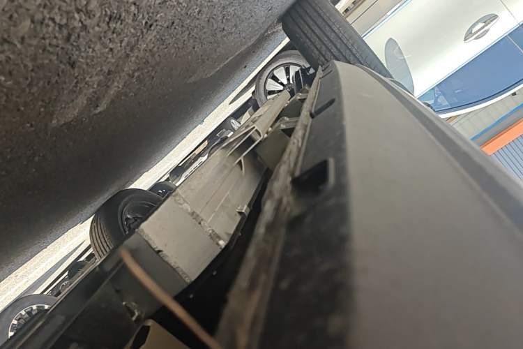 Used Baojun Spark 2025 Model 2nd Anniversary Edition Right Side Sill