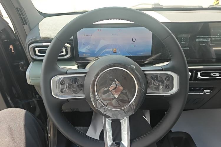 Used Baojun Spark 2025 Model 2nd Anniversary Edition Steering Wheel