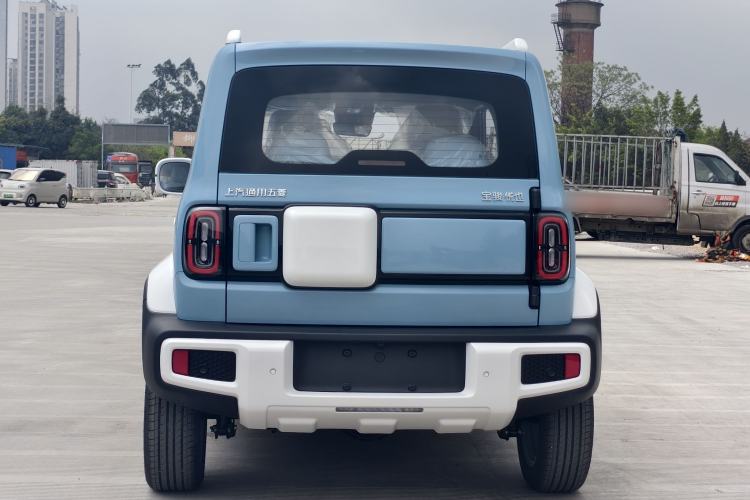 Used Baojun Spark 2025 Model 2nd Anniversary Edition Exterior 5