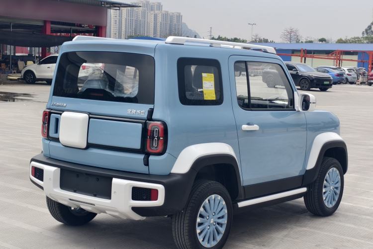 Used Baojun Spark 2025 Model 2nd Anniversary Edition Exterior 6