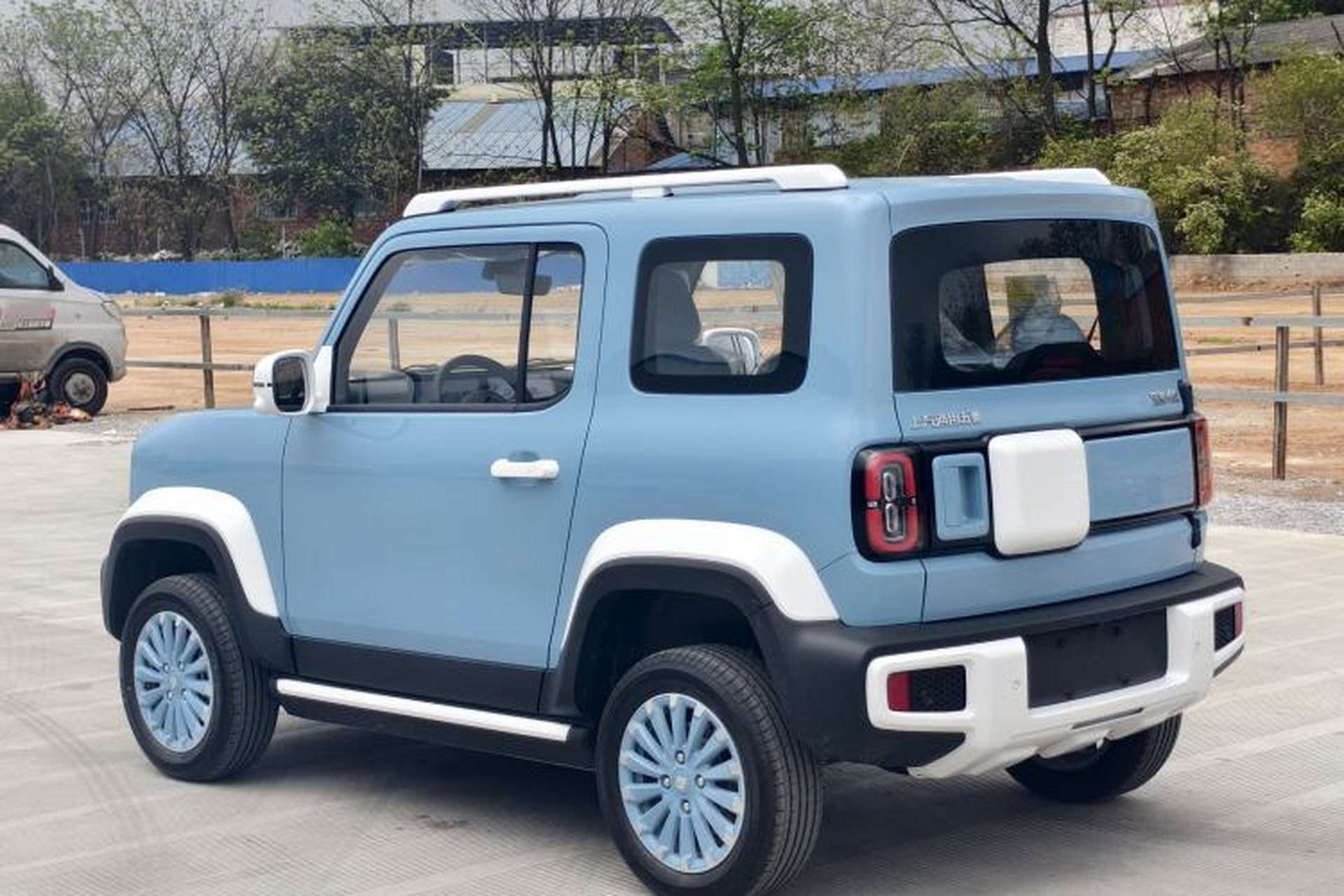 Used Baojun Spark 2025 Model 2nd Anniversary Edition Exterior 7
