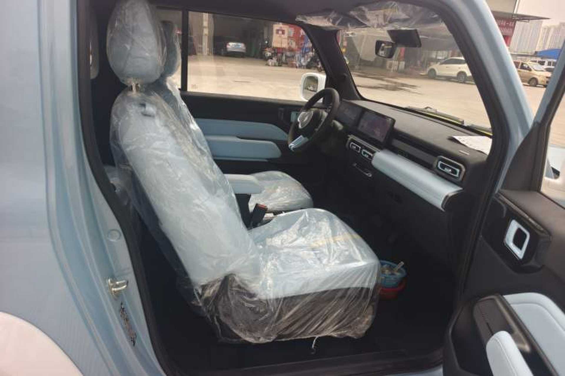 Used Baojun Spark 2025 Model 2nd Anniversary Edition Interior 4