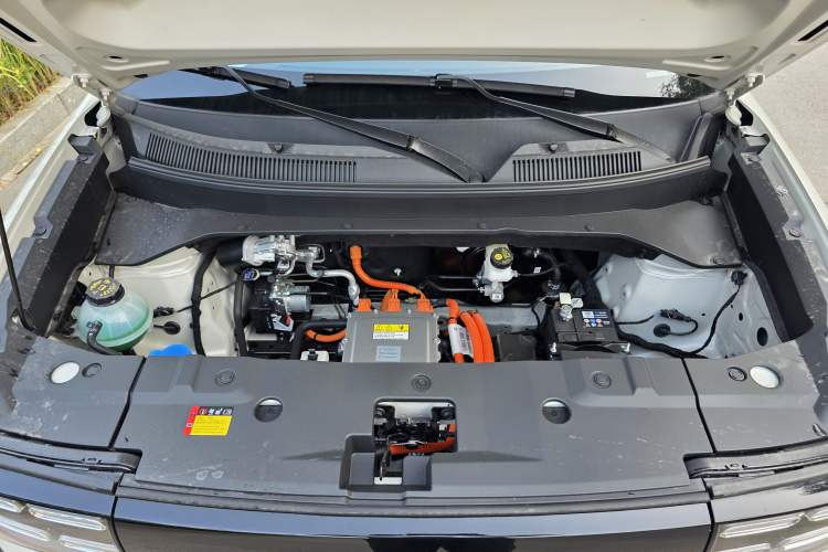 Used Baojun Spark EUV 2026 301km Flagship Edition Engine Bay