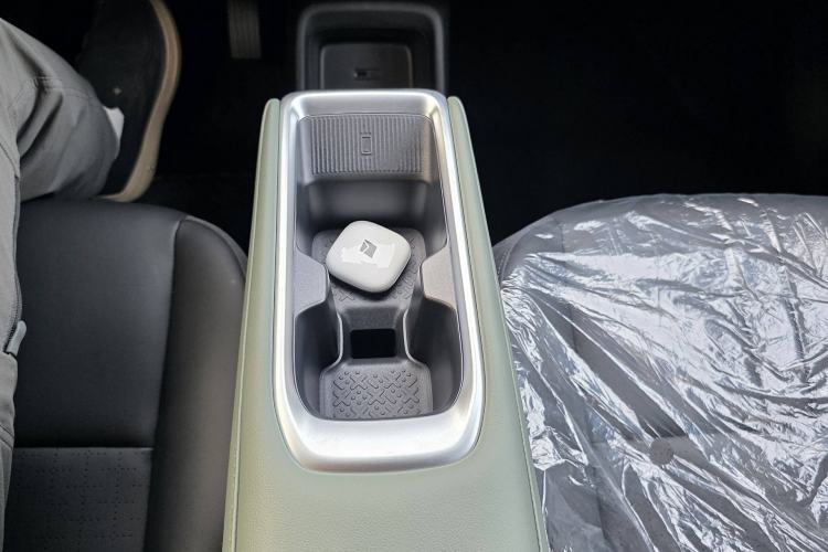 Used Baojun Spark EUV 2026 301km Flagship Edition Interior 7