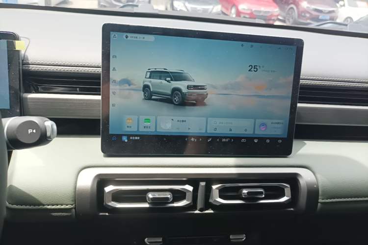 Used Baojun Spark EUV 2024 Flagship Edition 4 Seats Audio And AC Panel