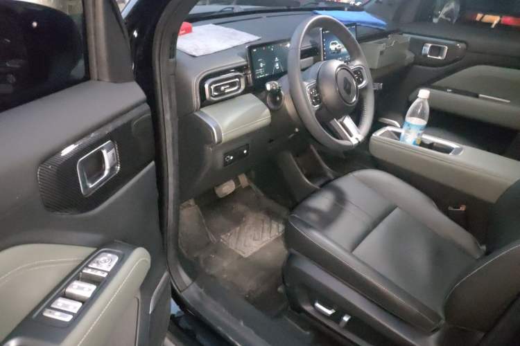 Used Baojun Spark EUV 2024 Prestige Edition 4 Seats Driver Seat